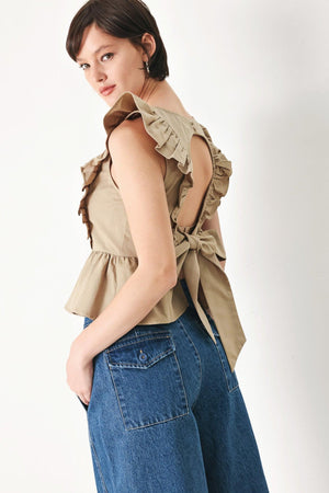 WHITE BLOSSOM WOVEN TOP.
