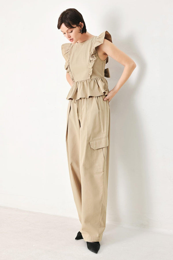 WHITE BLOSSOM WOVEN TOP.