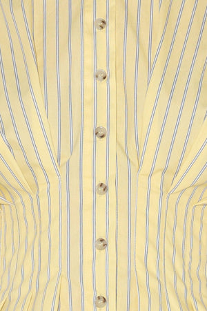 BUTTER MODE ACTIVATED WOVEN TOP.