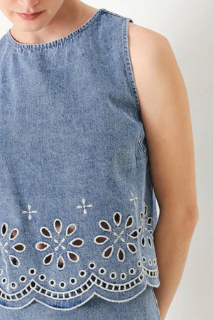 FLORAL LOVE DENIM TOP.
