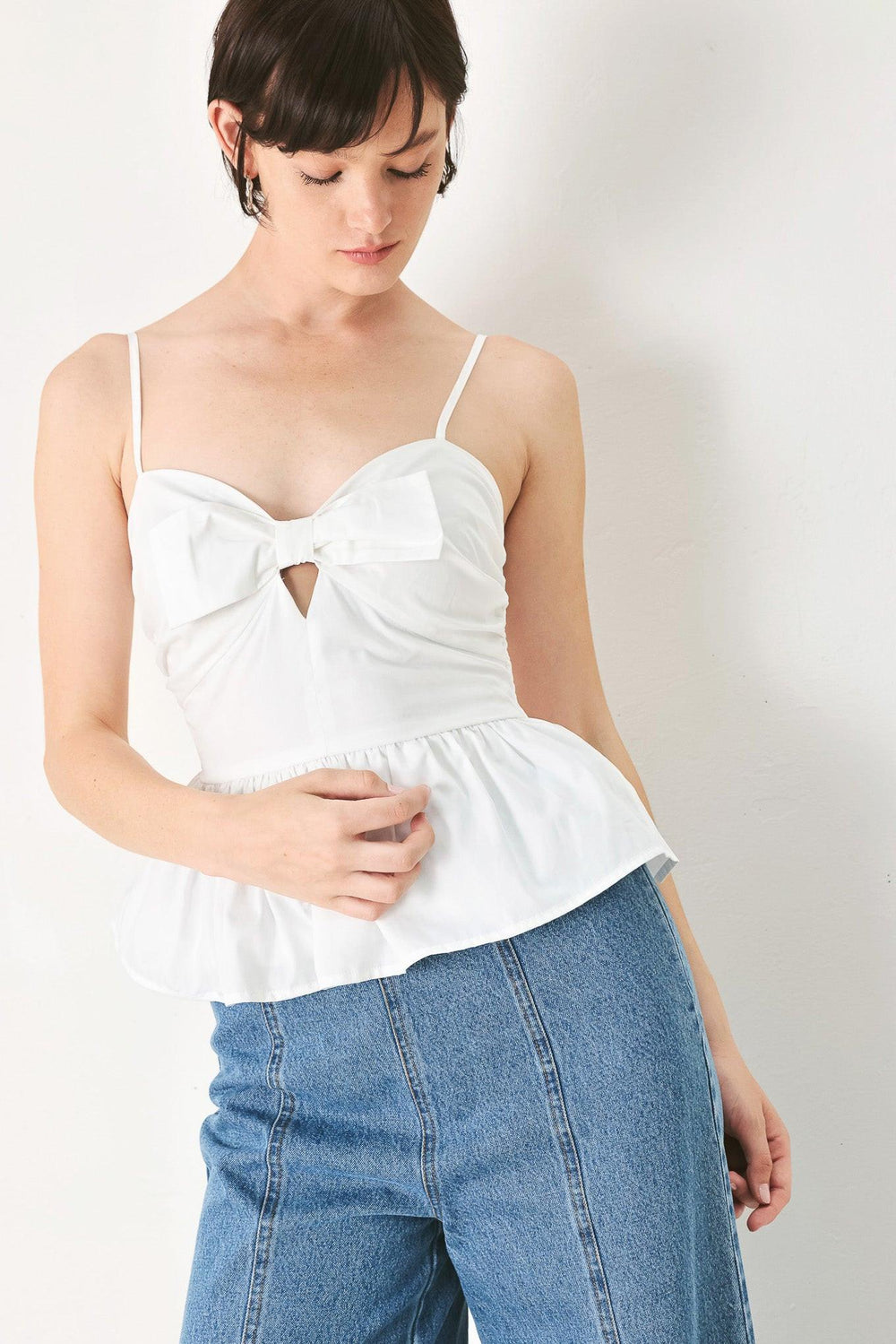 SUNSET BOW WHITE WOVEN TOP.