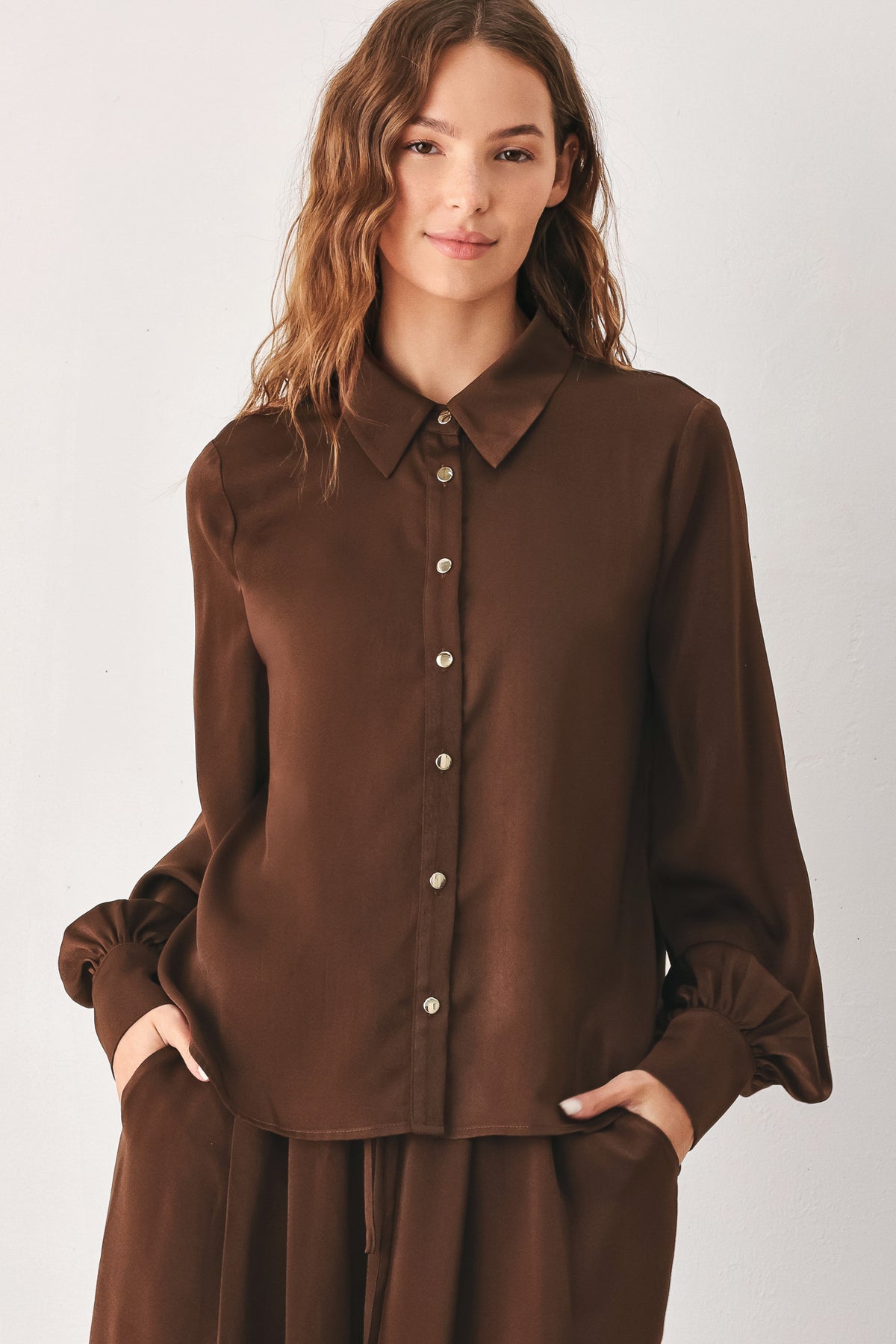 CANYON BROWN WOVEN TOP