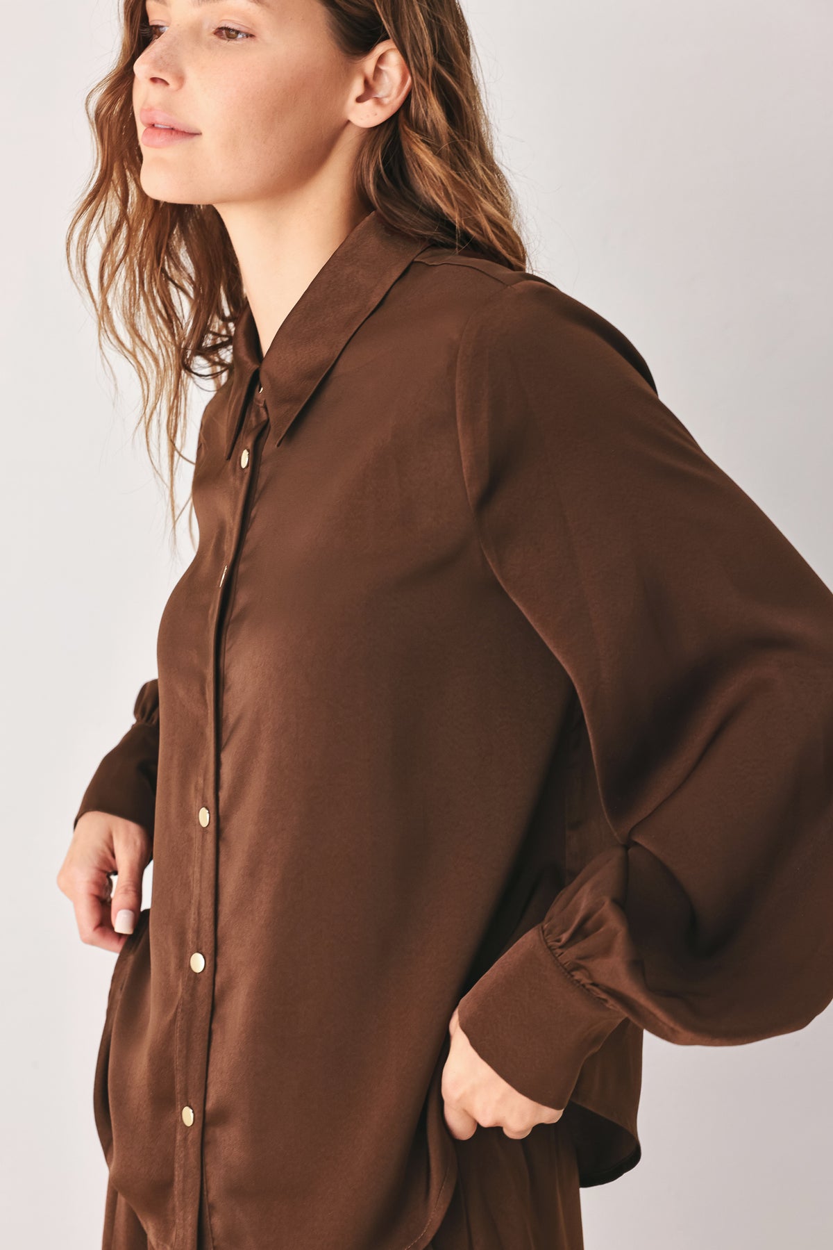 CANYON BROWN WOVEN TOP