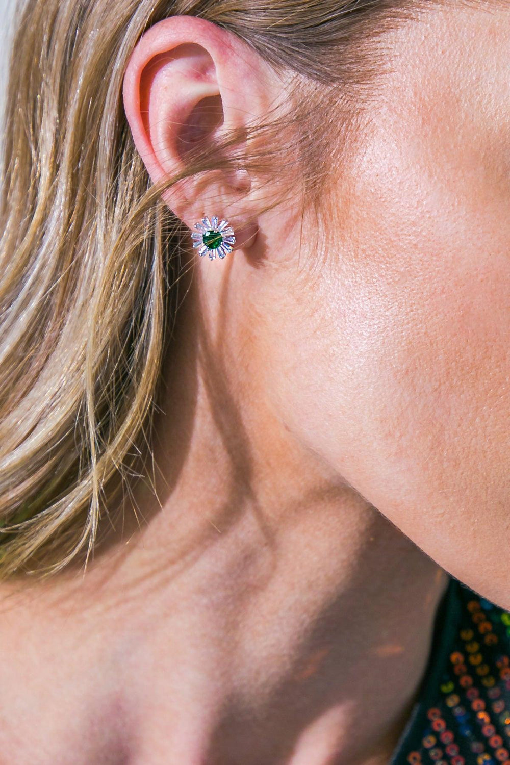 VINTAGE SUNFLOWER EARRINGS.