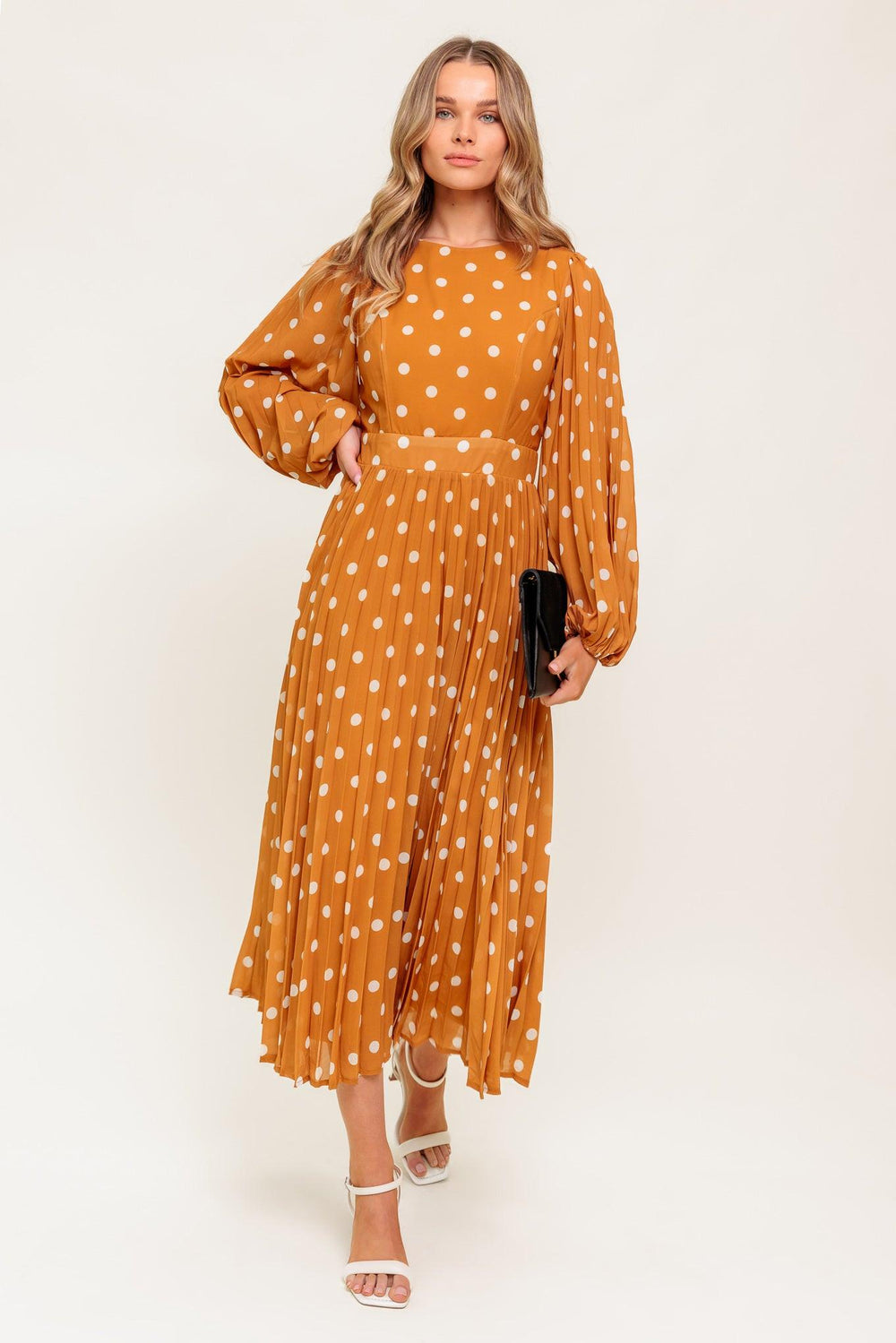 MOMENT MAKER WOVEN MIDI DRESS.