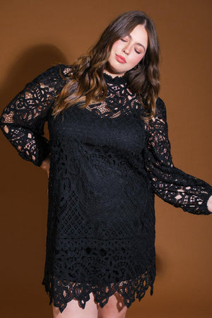 GETTING STARTED WOVEN LACE MINI DRESS.