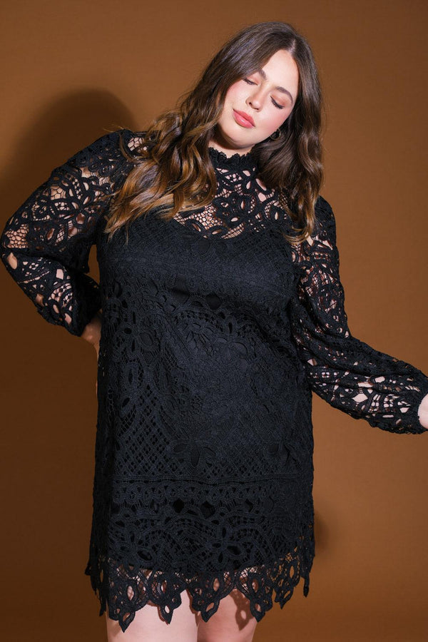 GETTING STARTED WOVEN LACE MINI DRESS.