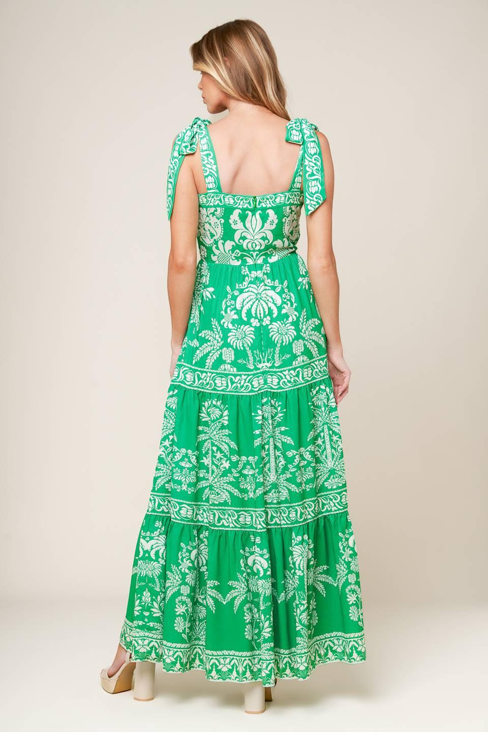Stunning Green Dresses - Fly with FlyingTomato Stunning Green Dresses - Fly with FlyingTomato