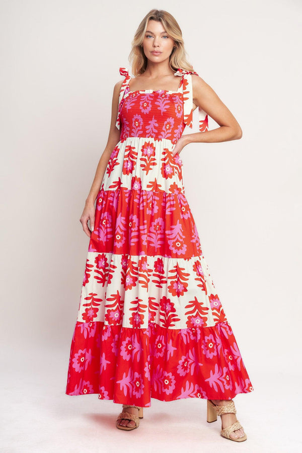 
A printed woven maxi dress featuring straight neckline, shoulder straps, smocked bodice and tiered skirt

Details:

Self : 100% Cotton
Contrast : 100% Cotton

Size &amp; Fit

- Model is 5`10" And Wearing Size Small
- Measurements Taken From Size Small
- Approx. Length: 59"