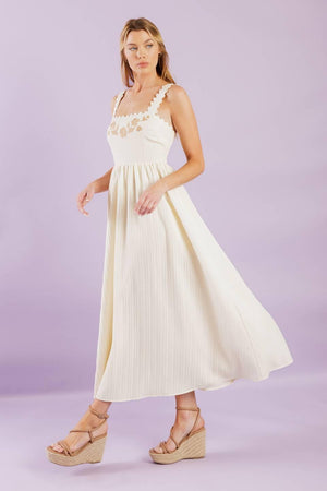 TOTAL CRUSH CREAM WOVEN MIDI DRESS.