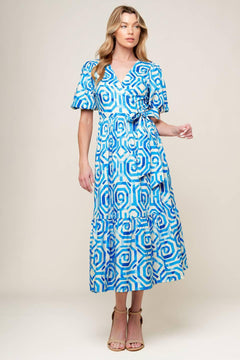 SEASONALLY LOVELY WOVEN MIDI DRESS.
