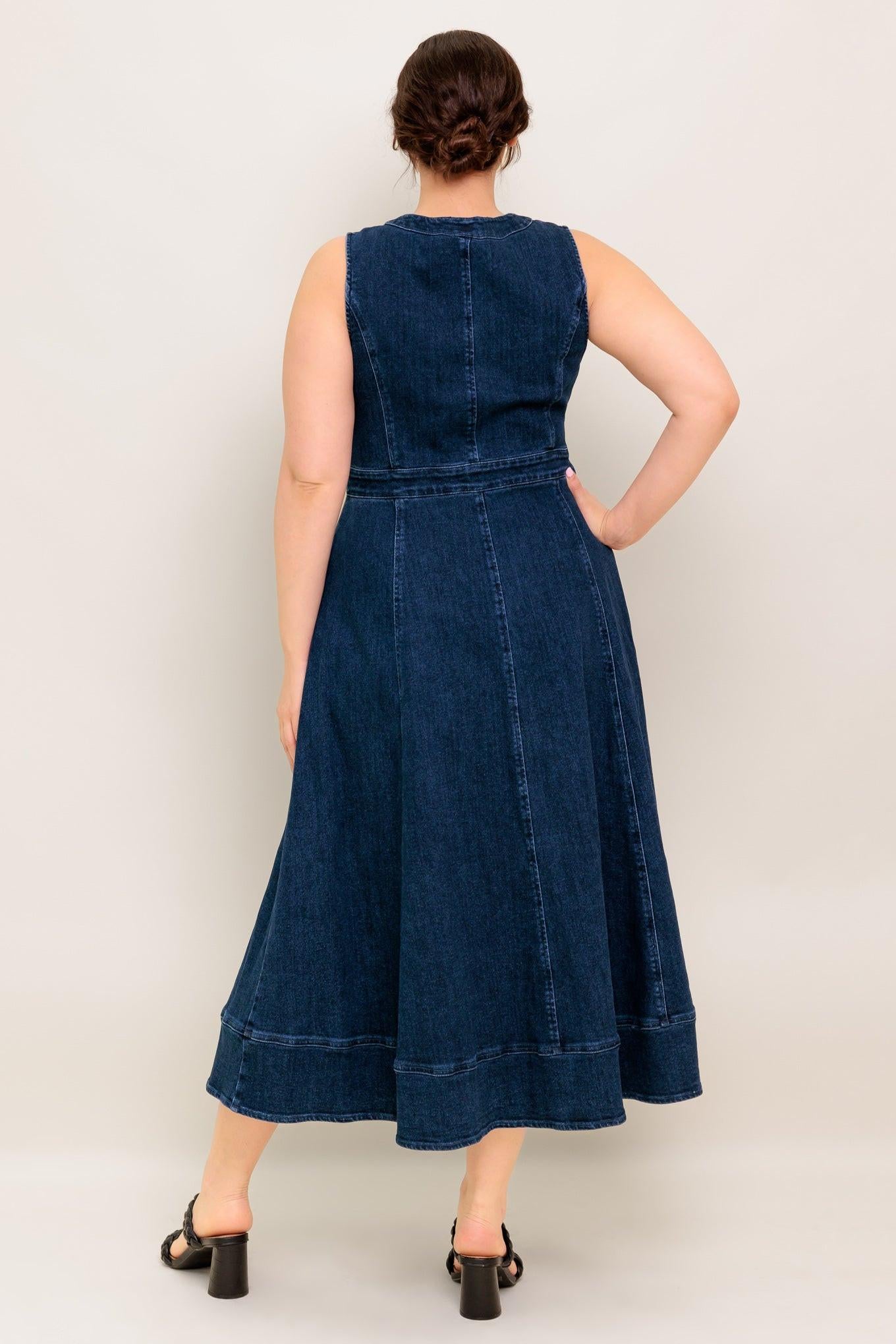denim dresses at jet Dress up in your dream denim today and do denim your way, everyday Girls (ages 11-16 yrs) Denim Dress: 169.99 Available in store or shop exclusively online with the link in our