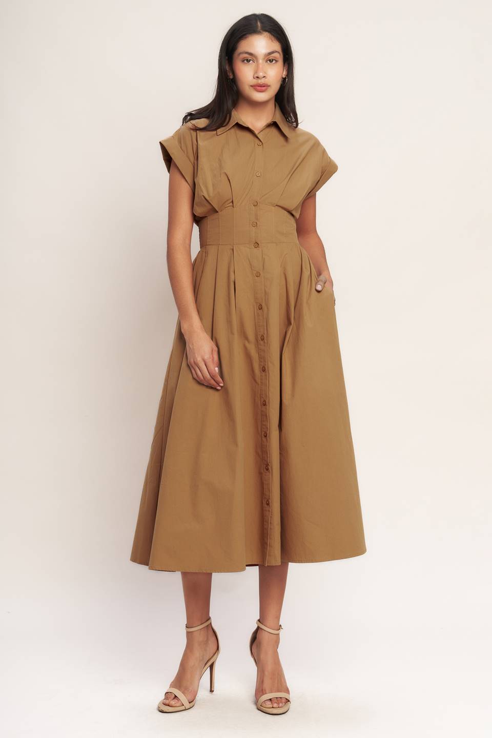 
A solid woven midi dress featuring collar, short cuffed sleeve, button down, wide waistband, full skirt and smocked back waistband

Details:

Self : 100% Polyester
Lining : 100% Polyester

Size &amp; Fit

- Model is 5`8" And Wearing Size Small
- Measurements Taken From Size Small
- Approx. Length: 51" Flying Tomato