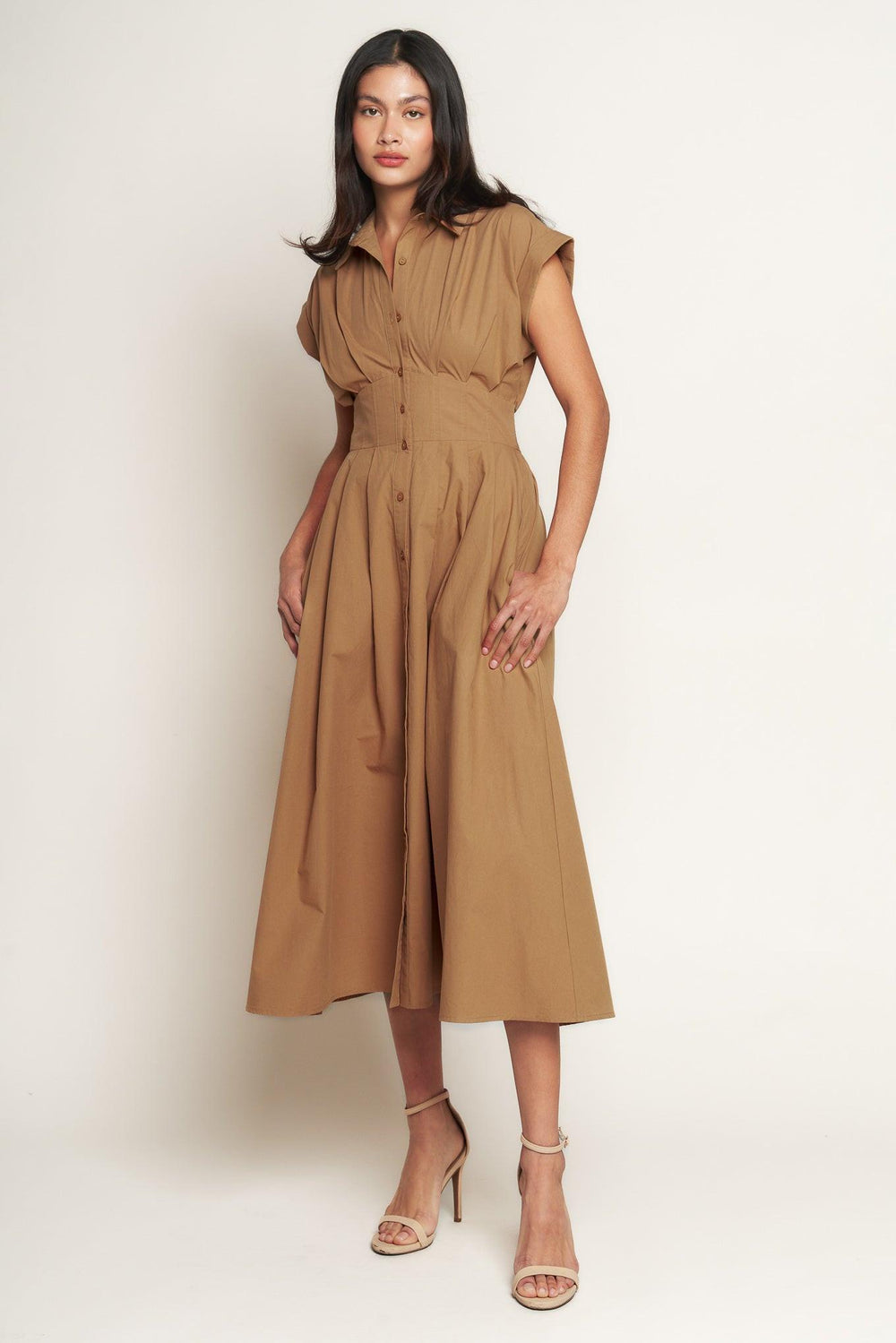
A solid woven midi dress featuring collar, short cuffed sleeve, button down, wide waistband, full skirt and smocked back waistband

Details:

Self : 100% Polyester
Lining : 100% Polyester

Size &amp; Fit

- Model is 5`8" And Wearing Size Small
- Measurements Taken From Size Small
- Approx. Length: 51" Flying Tomato