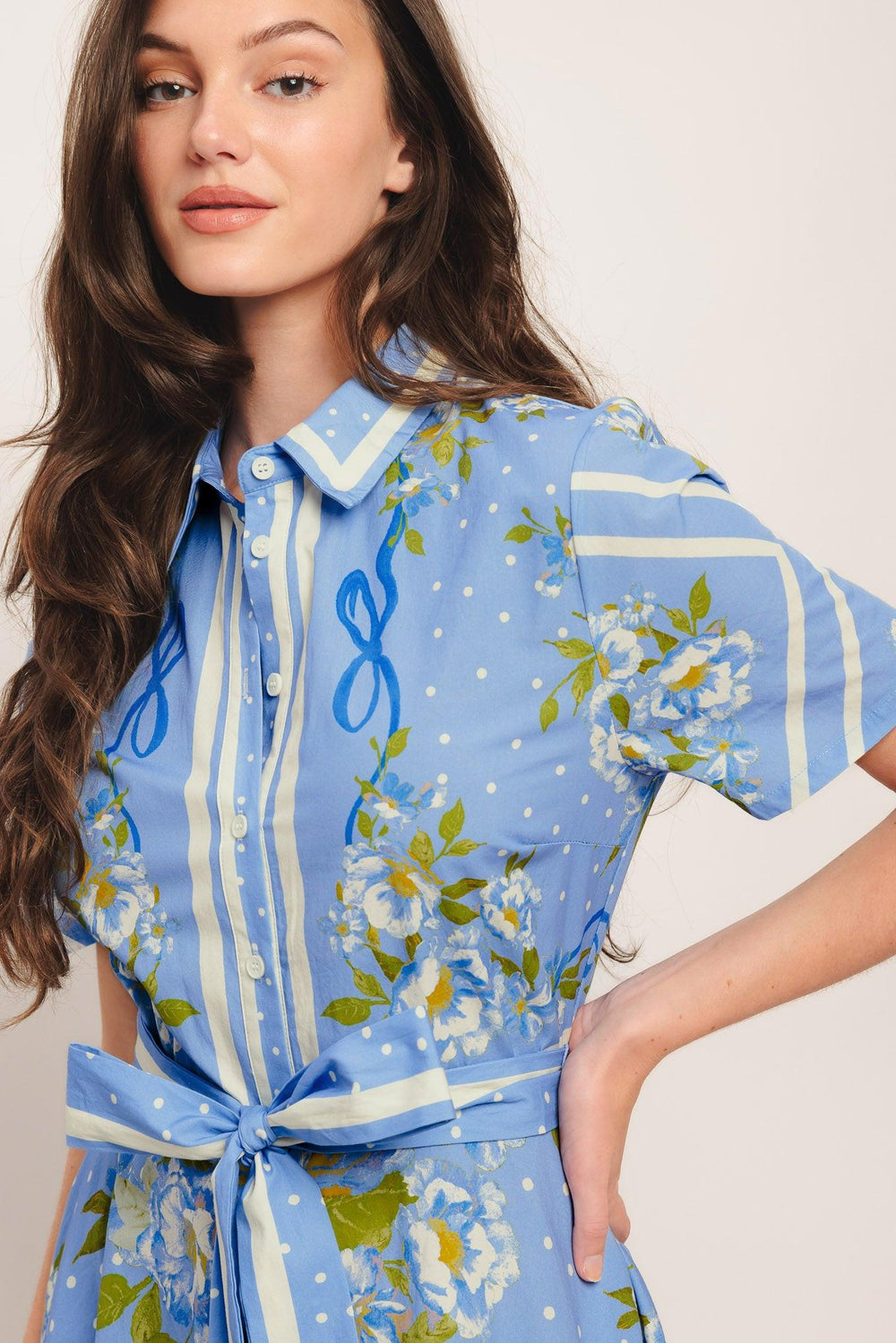 A printed woven midi dress featuring collar, short sleeve, button down, self sash tie and circle skirt

Details:

Self: 100% Cotton

Size & Fit

-Model is 5`8" And Wearing Size Small
-Measurements Taken From Size Small
-Approx. Length: 51"