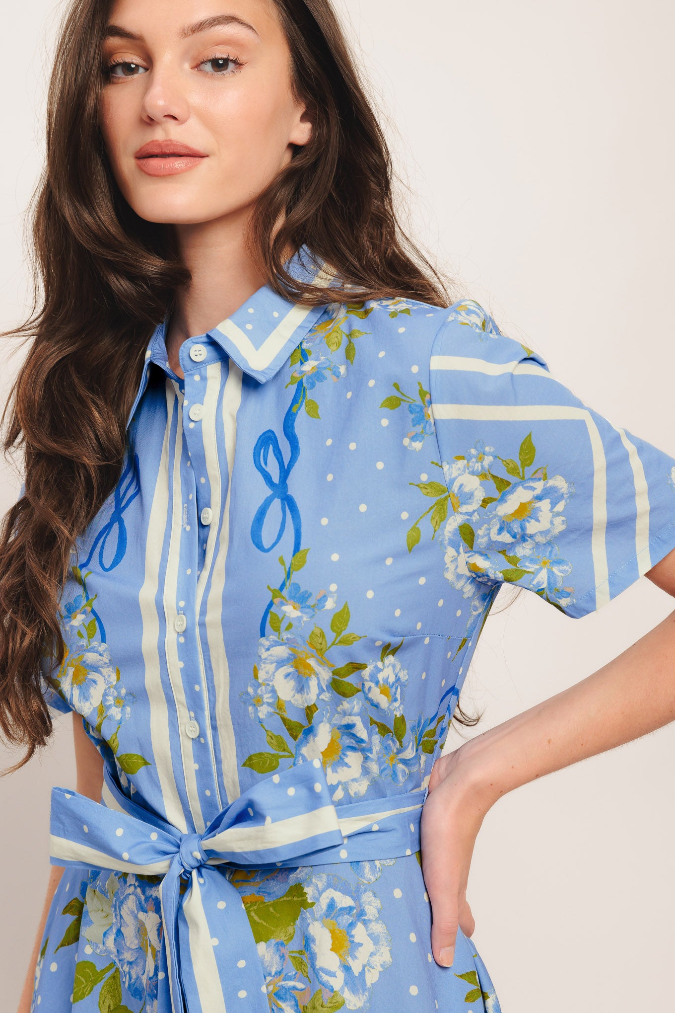 A printed woven midi dress featuring collar, short sleeve, button down, self sash tie and circle skirt

Details:

Self: 100% Cotton

Size & Fit

-Model is 5`8" And Wearing Size Small
-Measurements Taken From Size Small
-Approx. Length: 51"