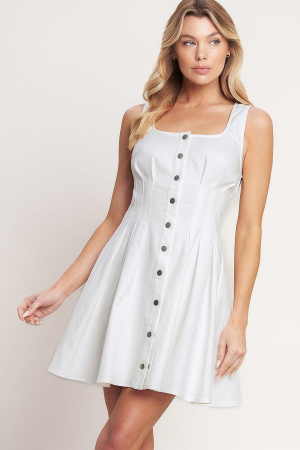 
A solid woven mini dress featuring U neckline, sleeveless, corset waist and front button down

Details:

Self : 97% Cotton 3% Spandex

Size &amp; Fit

- Model is 5`8" And Wearing Size Small
- Measurements Taken From Size Small
- Approx. Length: 34"