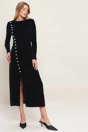 URBAN EMPRESS VELVET MIDI DRESS.