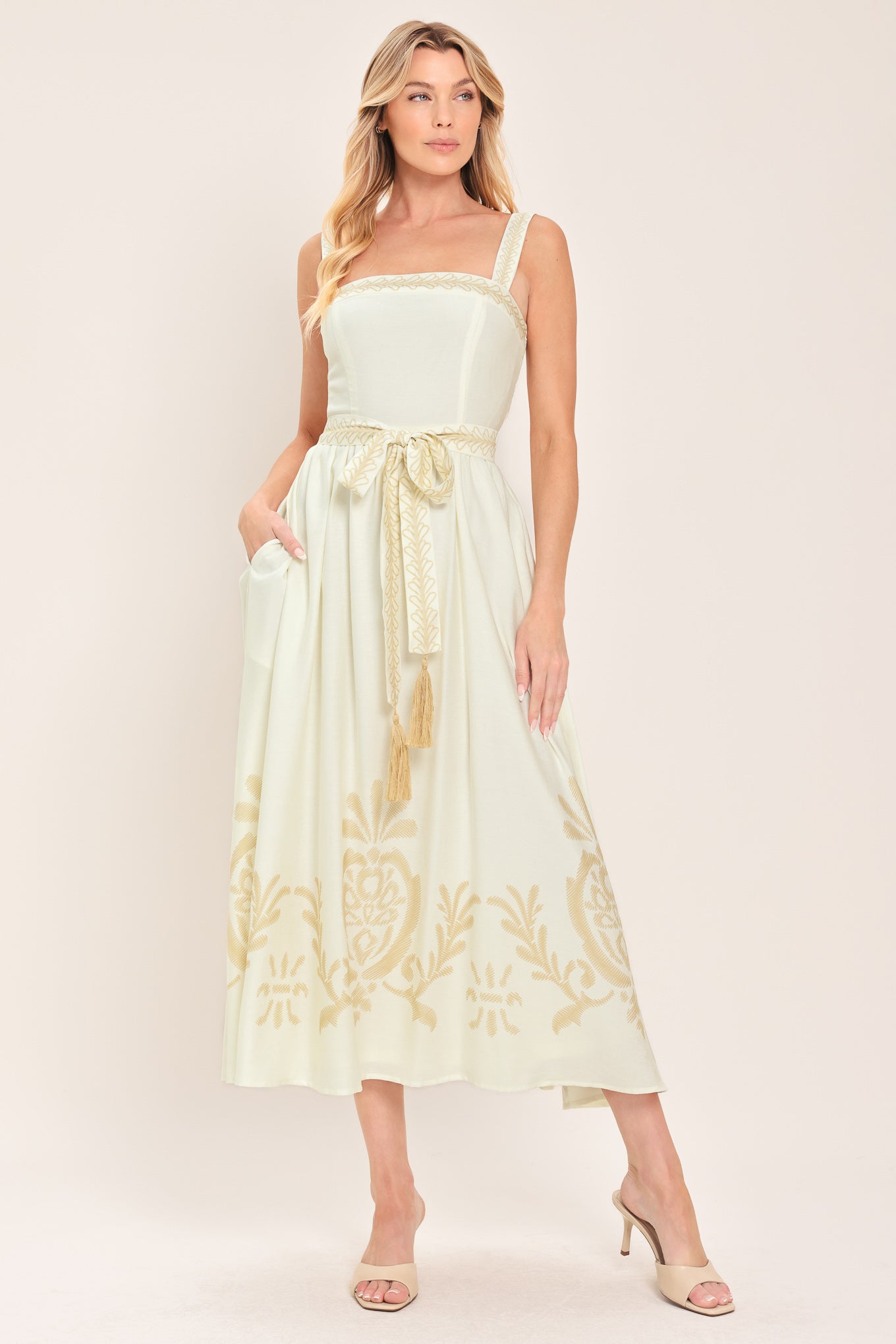 DRESSES FOR EVERY OCCASION | FLYING TOMATO Flying Tomato DRESSES FOR EVERY OCCASION | FLYING TOMATO Flying Tomato