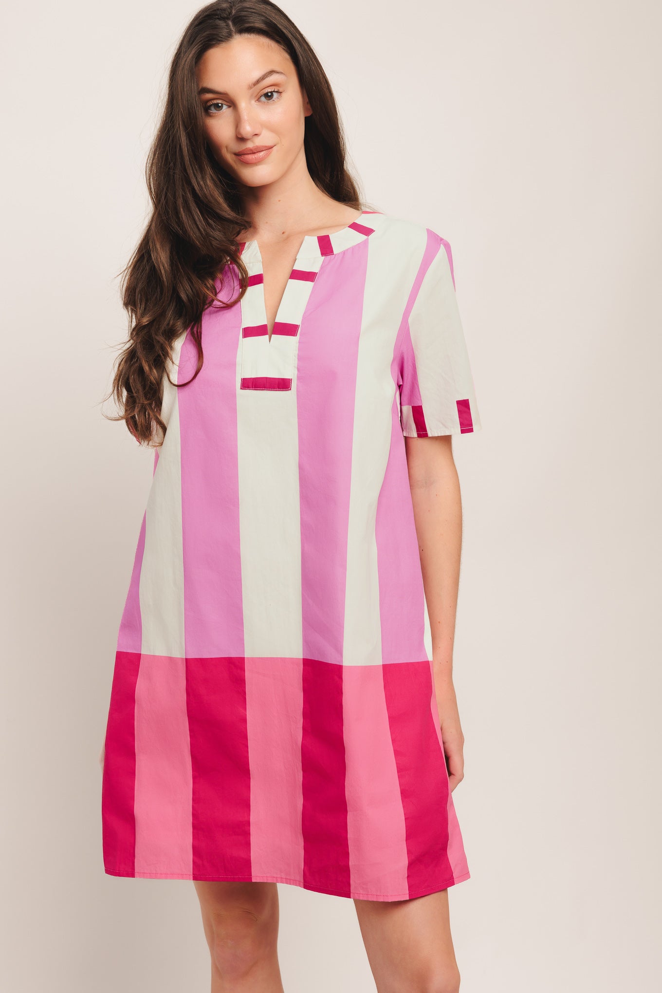 A printed woven mini dress with round neck with V opening and short sleeve

Details:

Self: 100% Cotton

Lining: 100% Polyester

Size & Fit

-Model is 5`8" And Wearing Size Small
-Measurements Taken From Size Small
-Approx. Length: 35"