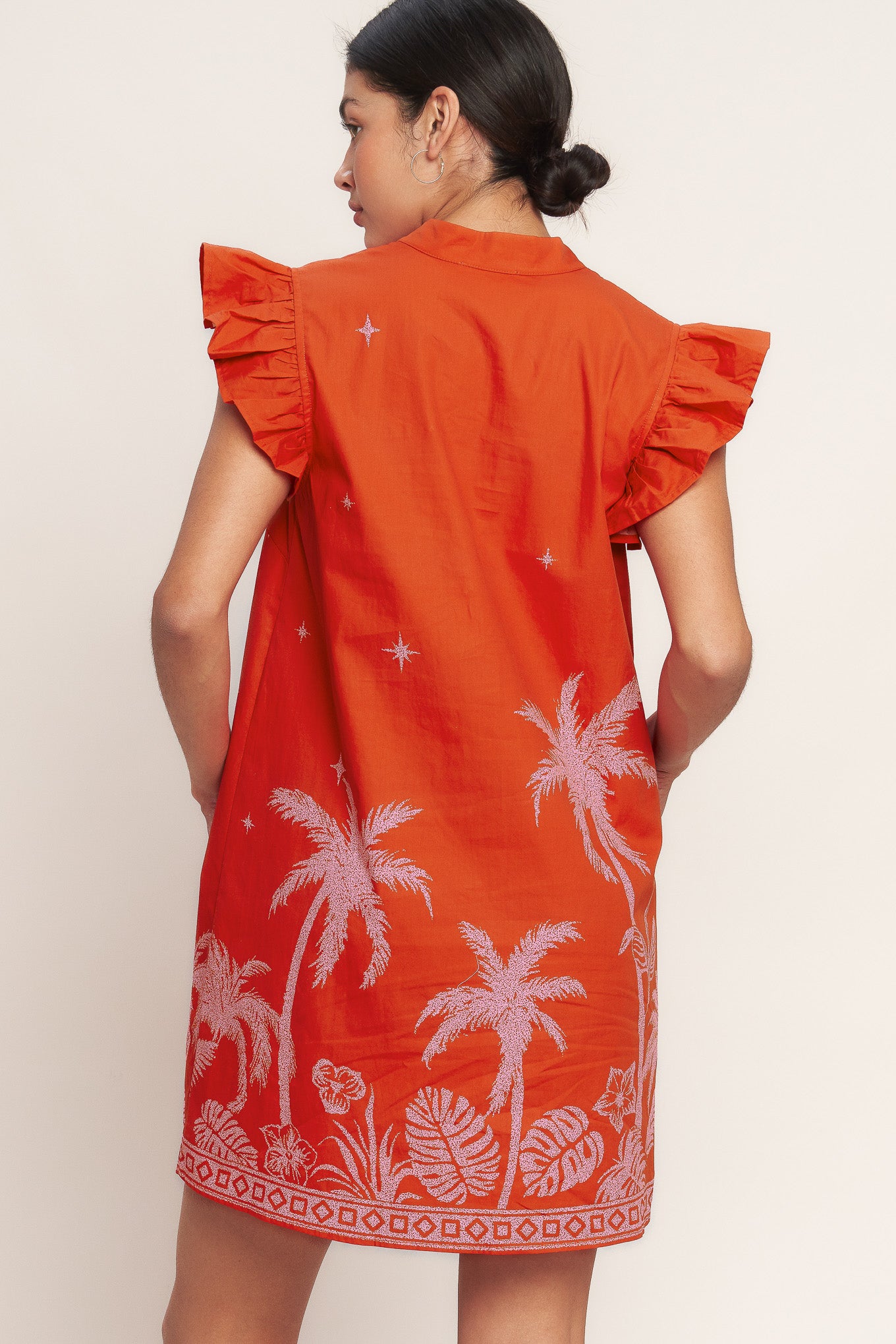 
A printed woven mini dress featuring V neckline and ruffle sleeve

Details:

Self : 100% Cotton
Lining : 100% Polyester

Size &amp; Fit

- Model is 5`8" And Wearing Size Small
- Measurements Taken From Size Small
- Approx. Length: 36" Flying Tomato