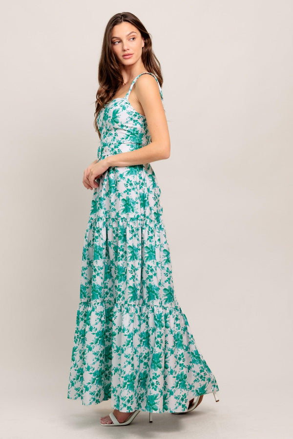 
A printed woven maxi dress featuring straight neckline, straps, self belt, tiered skirt and smocked back bodice

Details:

Self : 100% Cotton
Lining : 100% Polyester

Size &amp; Fit

- Model is 5`8" And Wearing Size Small
- Measurements Taken From Size Small
- Approx. Length: 57" Flying Tomato