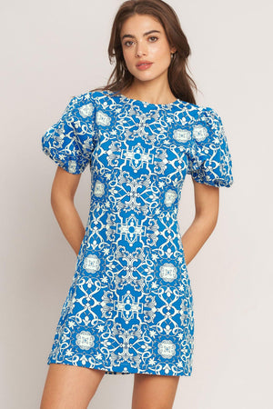 CITY VIBE WOVEN MINI DRESS.
