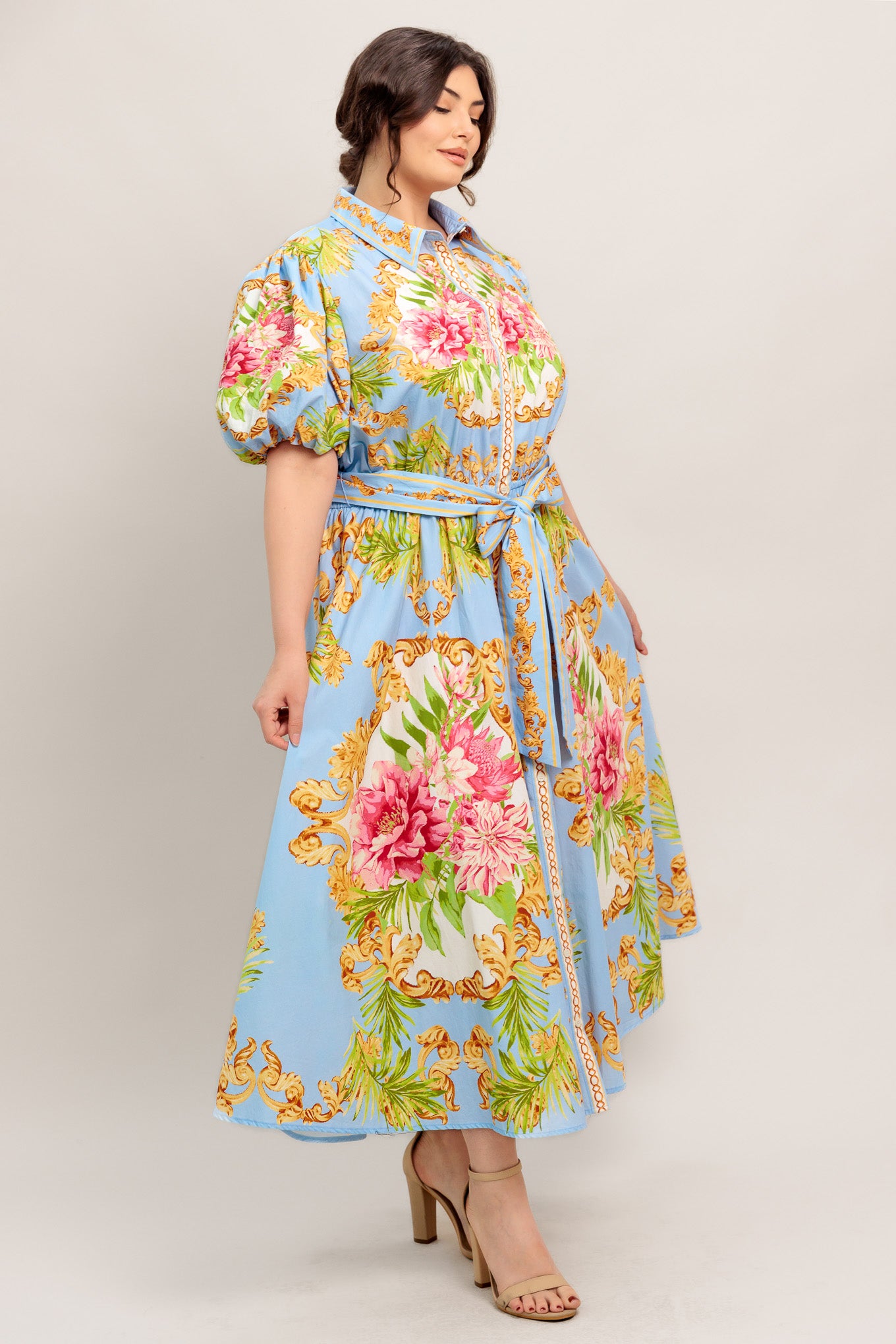 
A printed woven midi dress featuring collar, front button down, short puff sleeve, self sash tie and circle skirt

Details:

Self : 100% Cotton
Lining : 100% Polyester

Size &amp; Fit

- Model is 5`8" And Wearing Size Small
- Measurements Taken From Size Small
- Approx. Length: 51" Flying Tomato