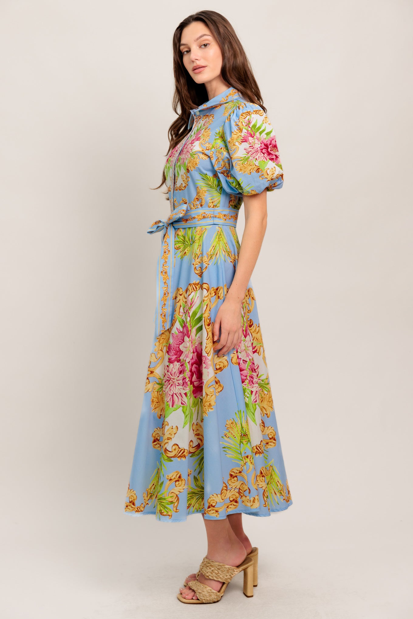 
A printed woven midi dress featuring collar, front button down, short puff sleeve, self sash tie and circle skirt

Details:

Self : 100% Cotton
Lining : 100% Polyester

Size &amp; Fit

- Model is 5`8" And Wearing Size Small
- Measurements Taken From Size Small
- Approx. Length: 51" Flying Tomato