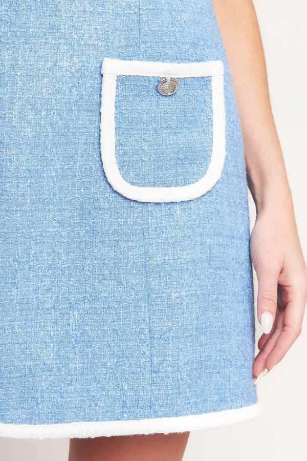 A solid woven mini dress with round neckline, sleeveless, pockets and back zipper closure

Details:

Self: 73% Polyester 27% Rayon

Contrast: 73% Polyester 27% Rayon

Lining: 100% Polyester

Size & Fit

-Model is 5`8" And Wearing Size Small 
-Measurements Taken From Size Small
-Approx. Length: 34"