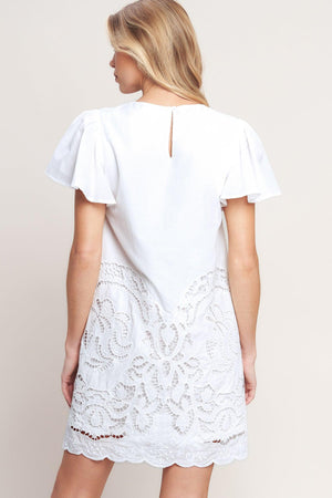 A solid woven eyelet dress with round neckline, flutter sleeve and back neck button closure

Details: 

Self: 100% Cotton

Lining: 100% Polyester

Size & Fit

-Model is 5`8" And Wearing Size Small
-Measurements Taken From Size Small
-Approx. Length: 35"