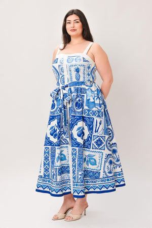 BLUE MAJOLICA CHARM WOVEN MIDI DRESS.