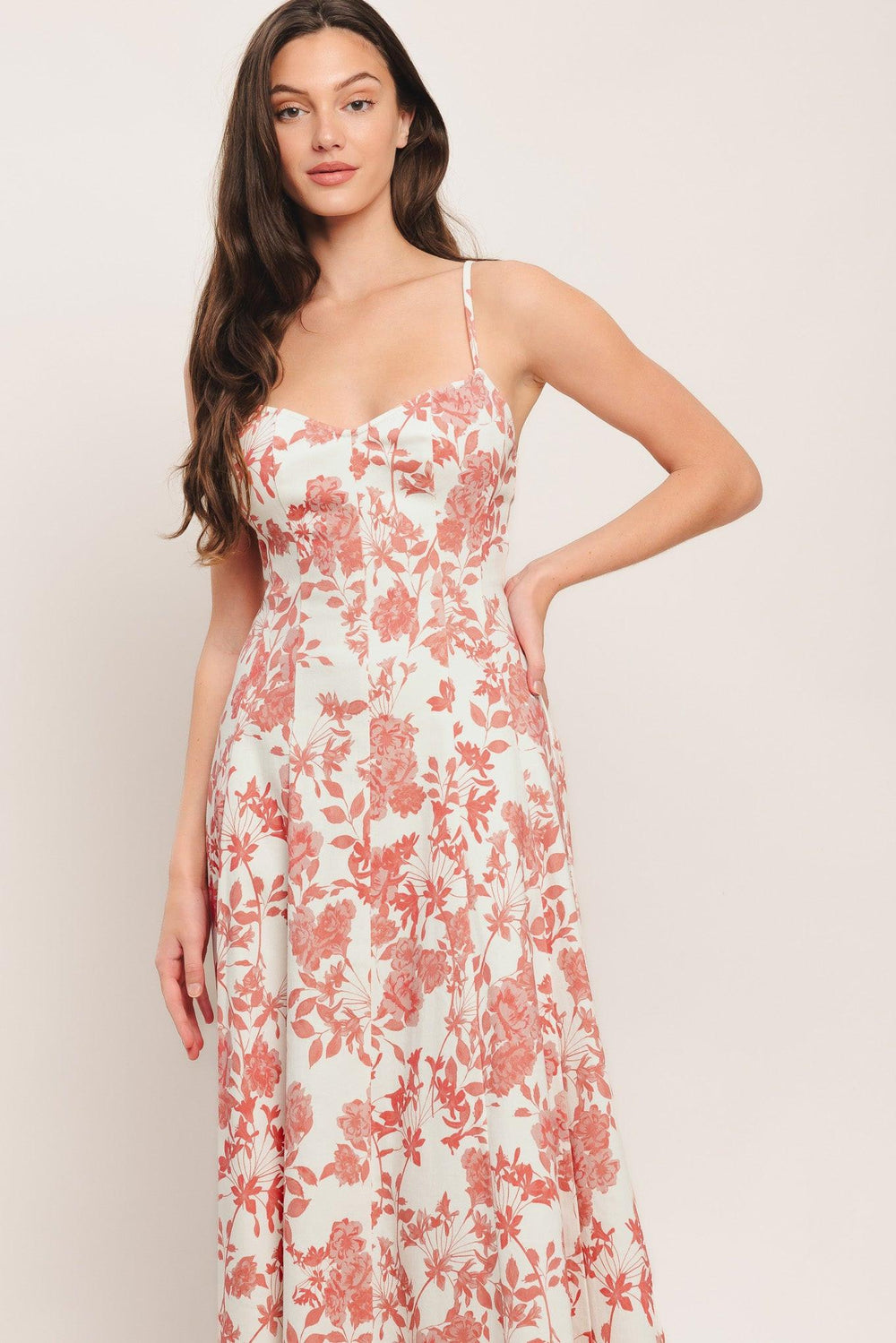 A printed woven midi dress featuring cami top, circle skirt and back zipper closure

Details:

Self: 97% Cotton 3% Spandex

Size & Fit

-Model is 5`8" And Wearing Size Small
-Measurements Taken From Size Small
-Approx. Length: 52"