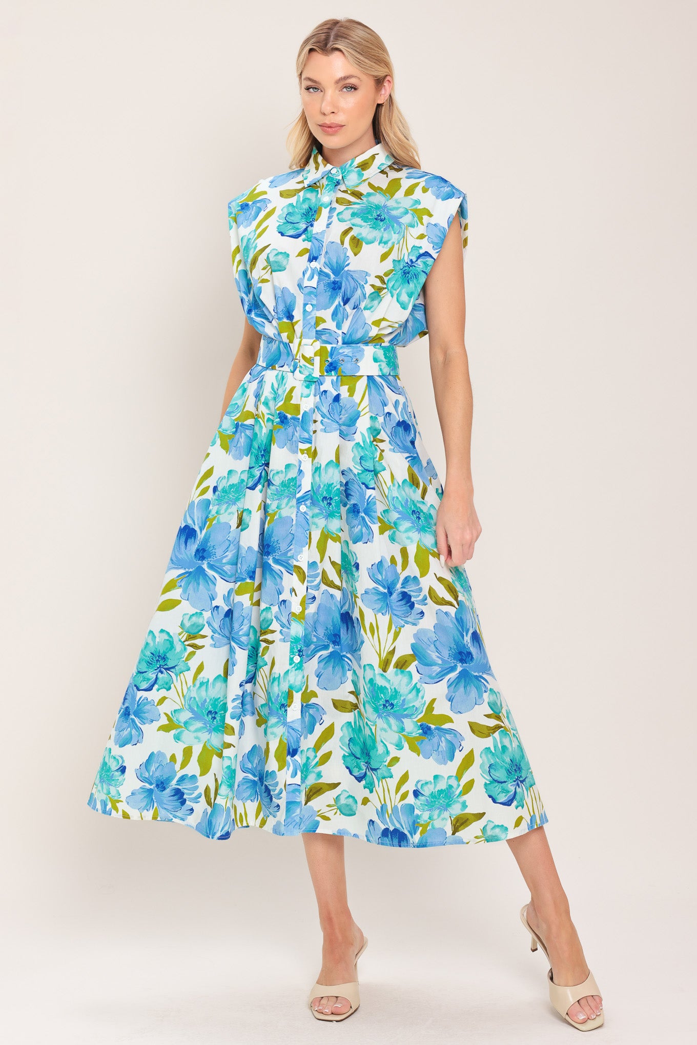 FLORAL DRESSES l FLYING TOMATO Flying Tomato FLORAL DRESSES l FLYING TOMATO Flying Tomato