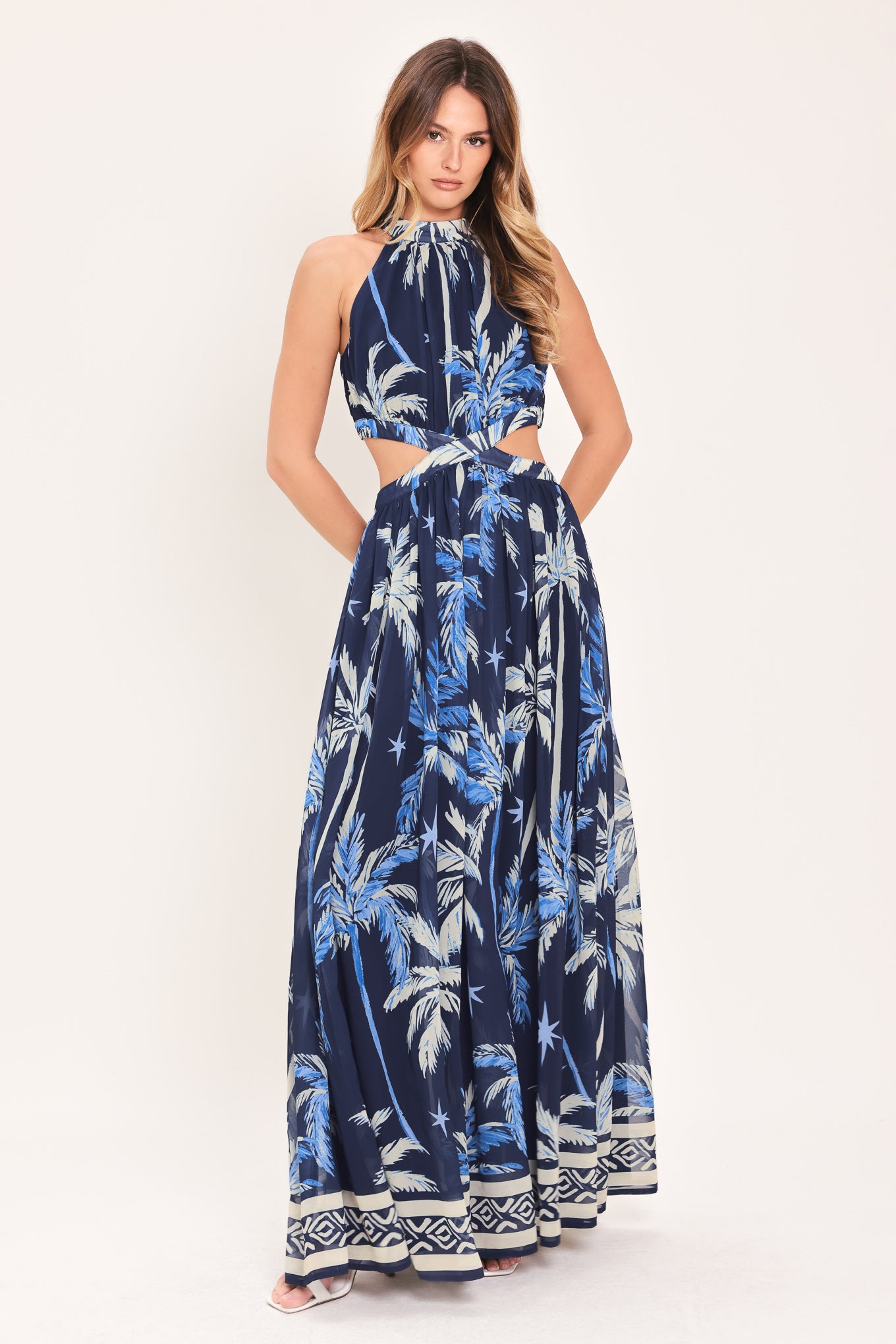 MAXI DRESSES l FLOWY, EFFORTLESS & ELEGANT | FLYING TOMATO