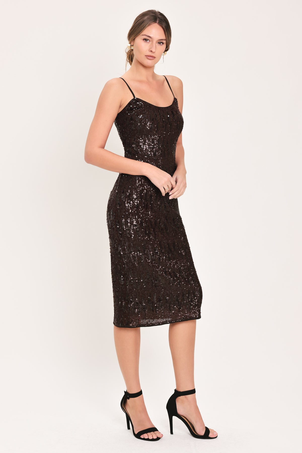 Woman wearing a sleeveless spaghetti strap dark brown sequins midi dress | Flying Tomato
