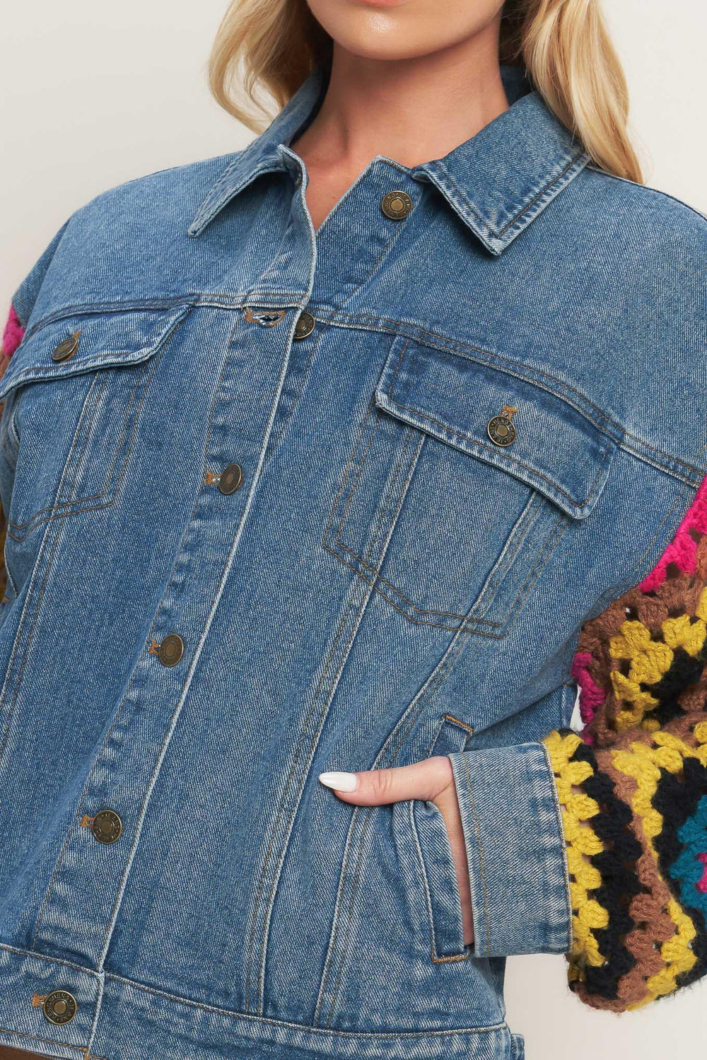 FESTIVAL WEAVE WASHED DENIM JACKET.