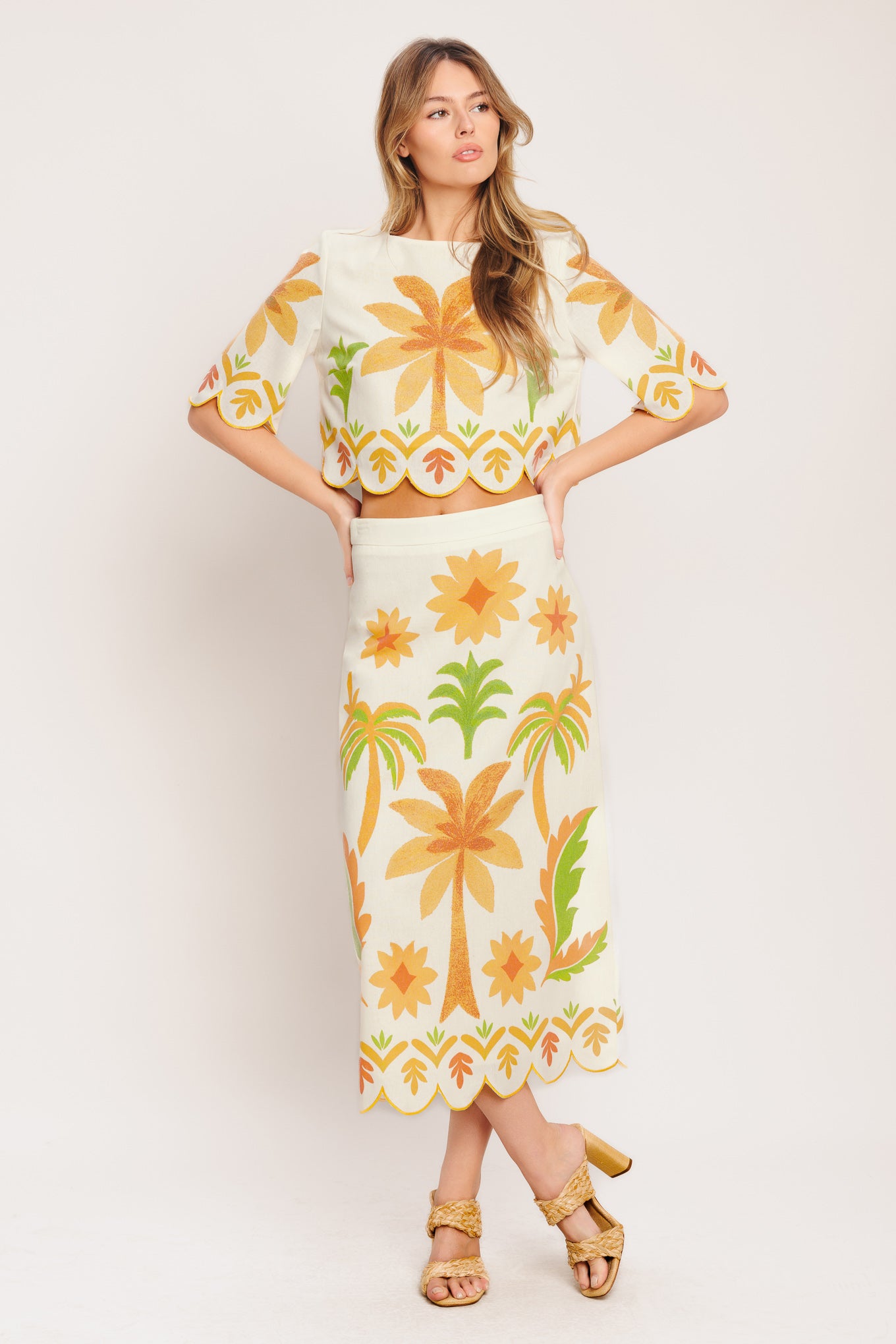 A printed woven straight midi skirt featuring scalloped hemline and side zipper closure. Matching top IT14008B

Details:

Self: 50% Cotton 20% Rayon 20% Polyester 10% Linen

Lining : 100% Polyester

Size & Fit

-Model is 5`8" And Wearing Size Small
-Measurements Taken From Size Small
-Approx. Length: 34"