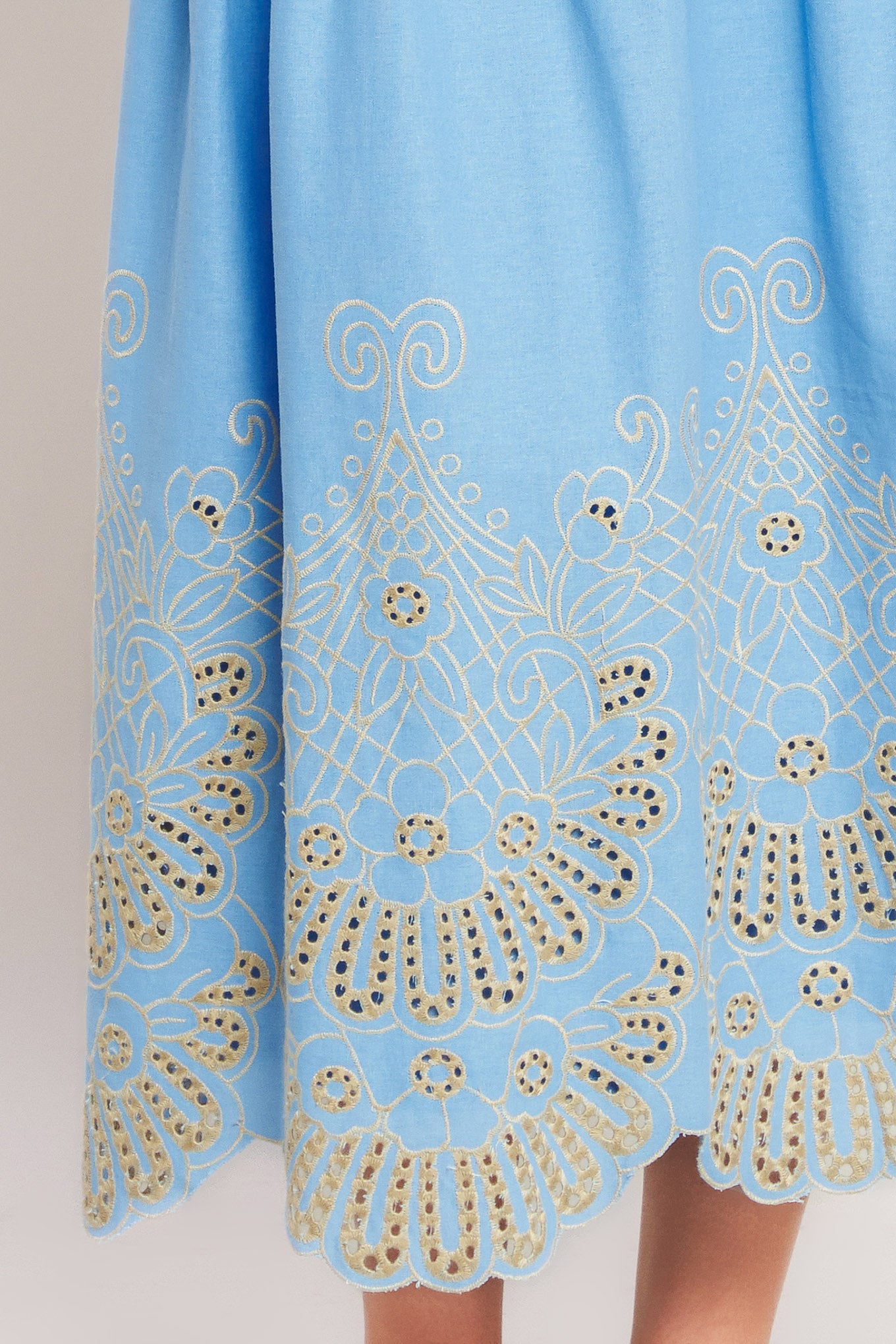 SKY BLOOM WOVEN EYELET MIDI SKIRT