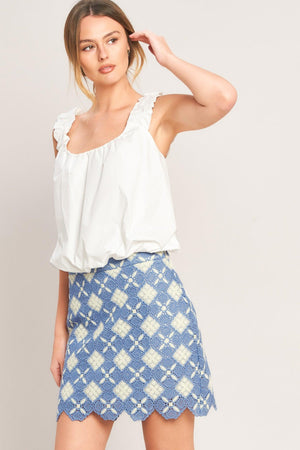 COASTAL WOVEN LACE MINI SKIRT.