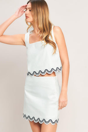URBAN WAVE WOVEN MINI SKIRT.
