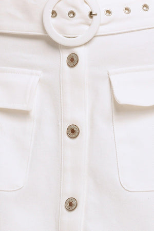 A solid woven midi skirt featuring self belt, front button down and pockets. Matching top IT14089B

Details:

Self: 97% Cotton 3% Spandex

Size & Fit

-Model is 5`8" And Wearing Size Small
-Measurements Taken From Size Small
-Approx. Length: 34"