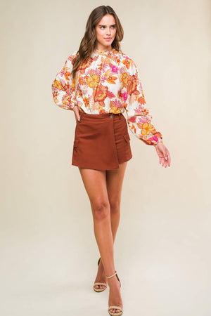 THE WAY OUT TWILL SKORT.