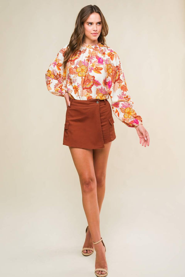 THE WAY OUT TWILL SKORT.