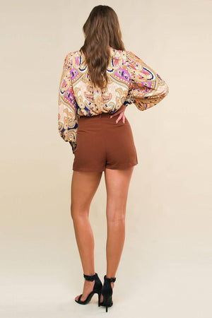 FLIRT FOR FUN WOVEN SKORT.