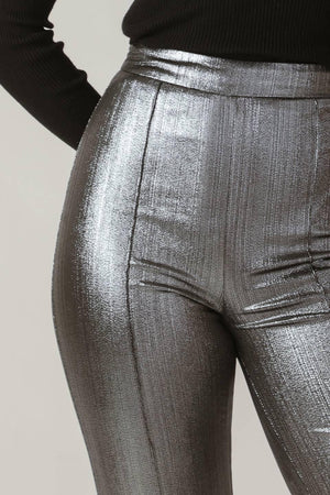 FLIRTY VIBES FOIL COATED WOVEN PANTS.
