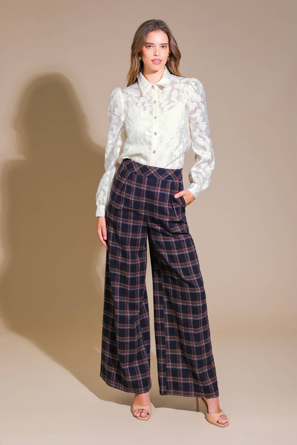 CAN'T FORGET WOVEN PLAID PANTS