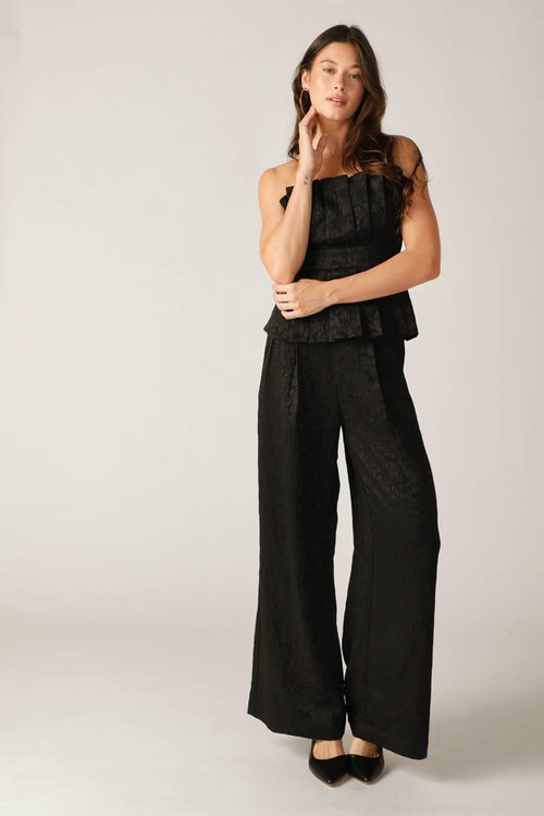 ELEGANT ESSENCE WOVEN PANTS.
