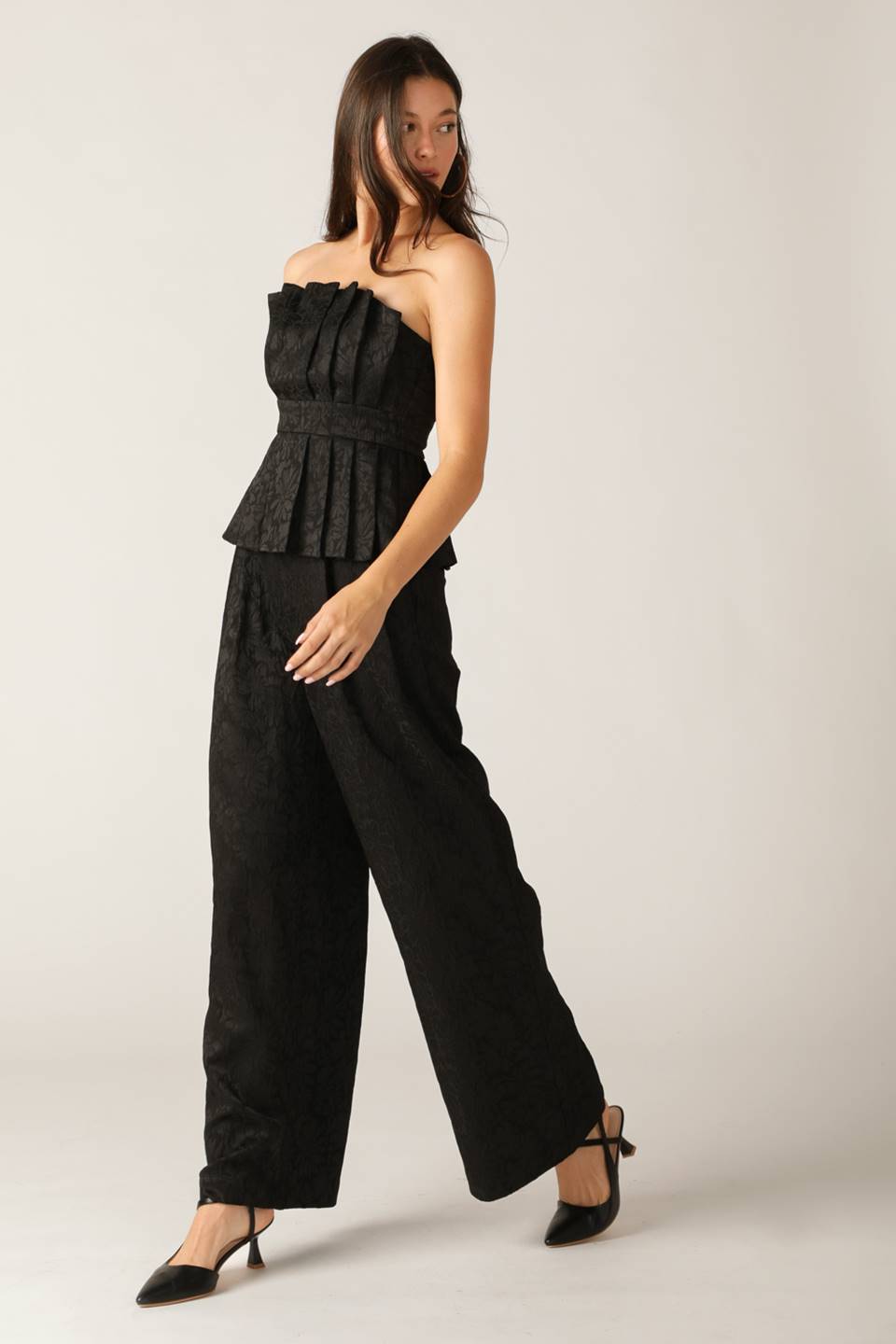 ELEGANT ESSENCE WOVEN PANTS