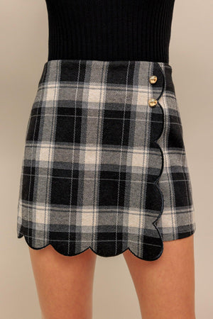 FRENCH BELL WOVEN PLAID SKORT.